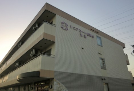シニアコート徳洲会天美 外観