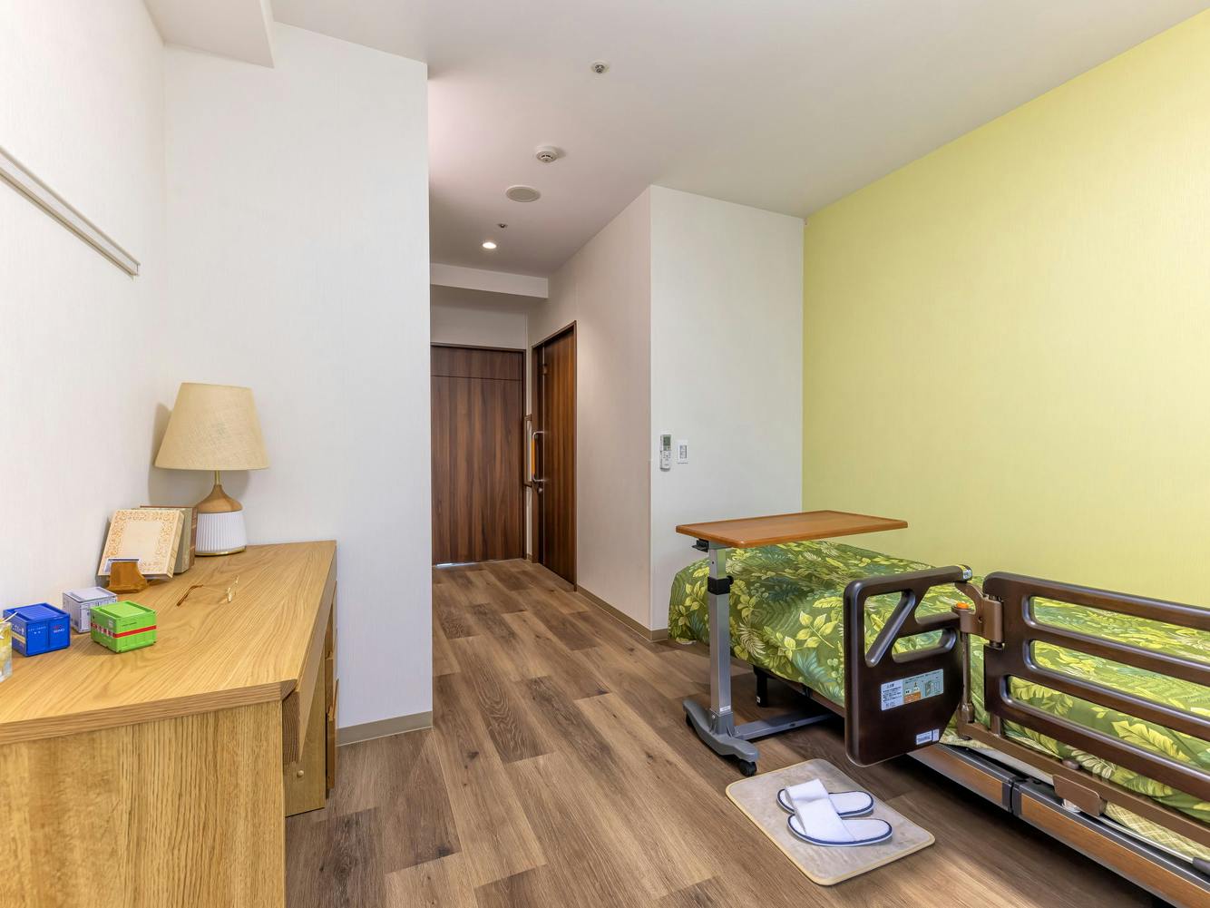 チャームスイート久我山 居室