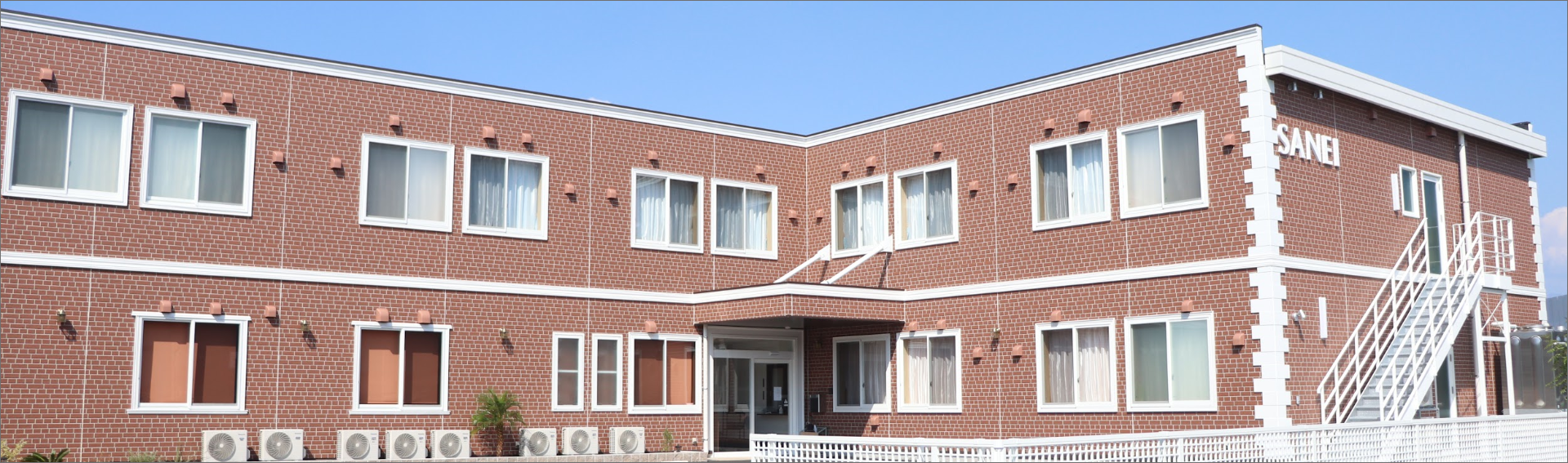 サンエイ慈眼寺 外観