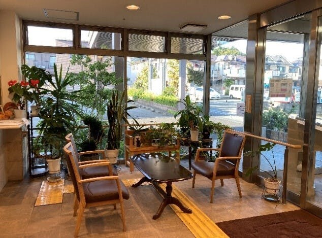 そんぽの家Ｓ箕面唐池公園 エントランス