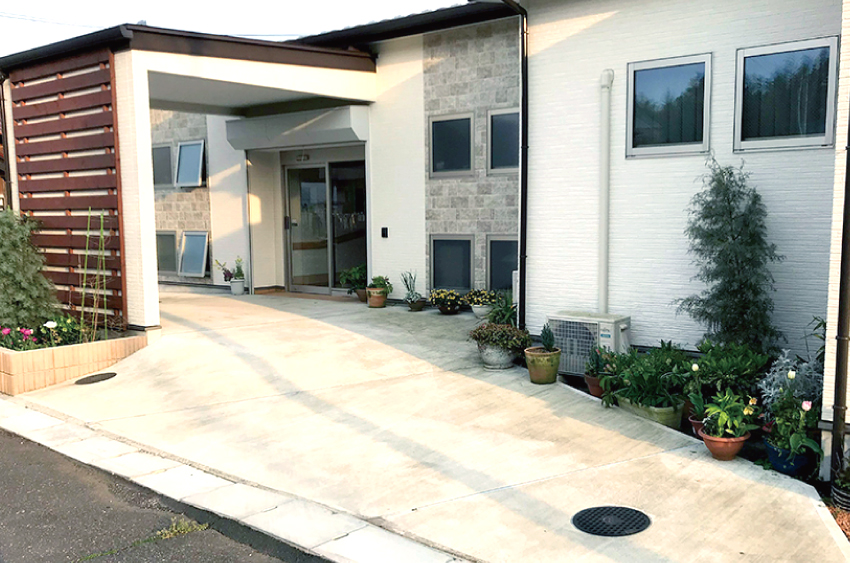 住宅型有料老人ホーム コレクティブハウスペチュニア 外観