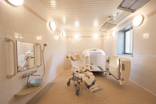 ニチイホーム戸塚 特別浴室