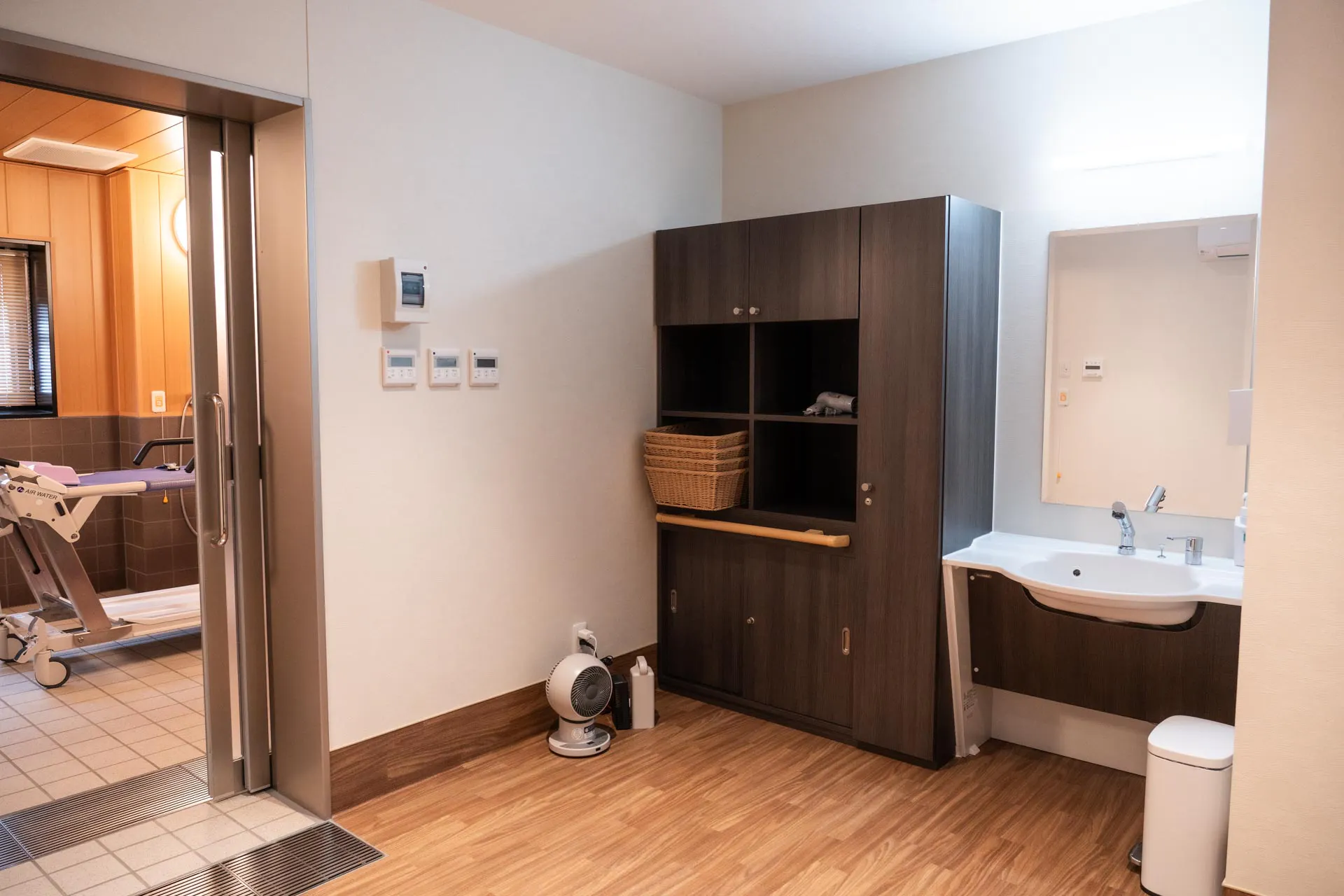 SOMPOケア ラヴィーレ平和大通り 脱衣室