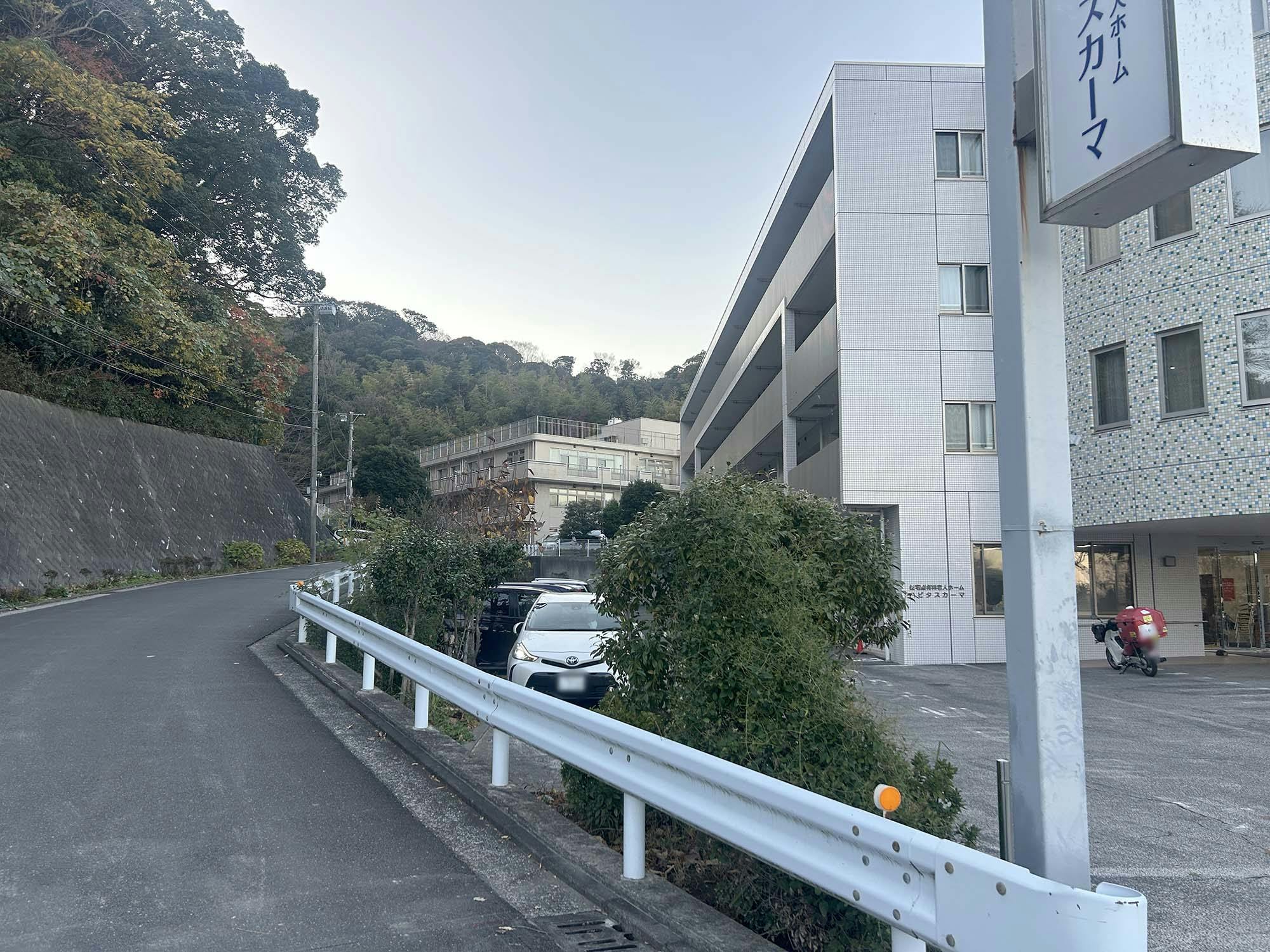 ハビタスカーマ 駐車場