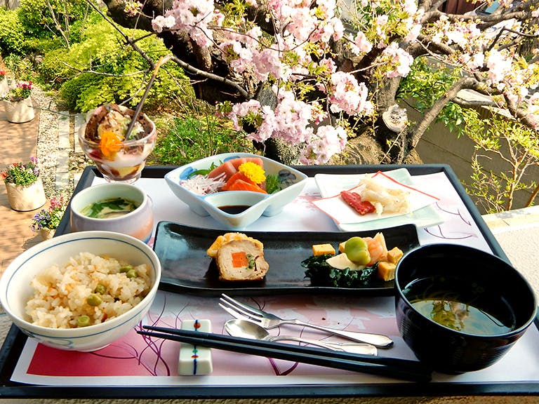 アライブ久が原 お花見御膳
