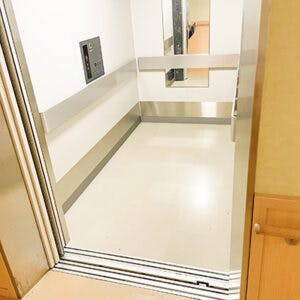 岩名長寿園 エレベーター