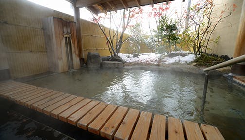 リバーサイドケア赤池 炭酸カルシウム温泉　露天風呂（1階）