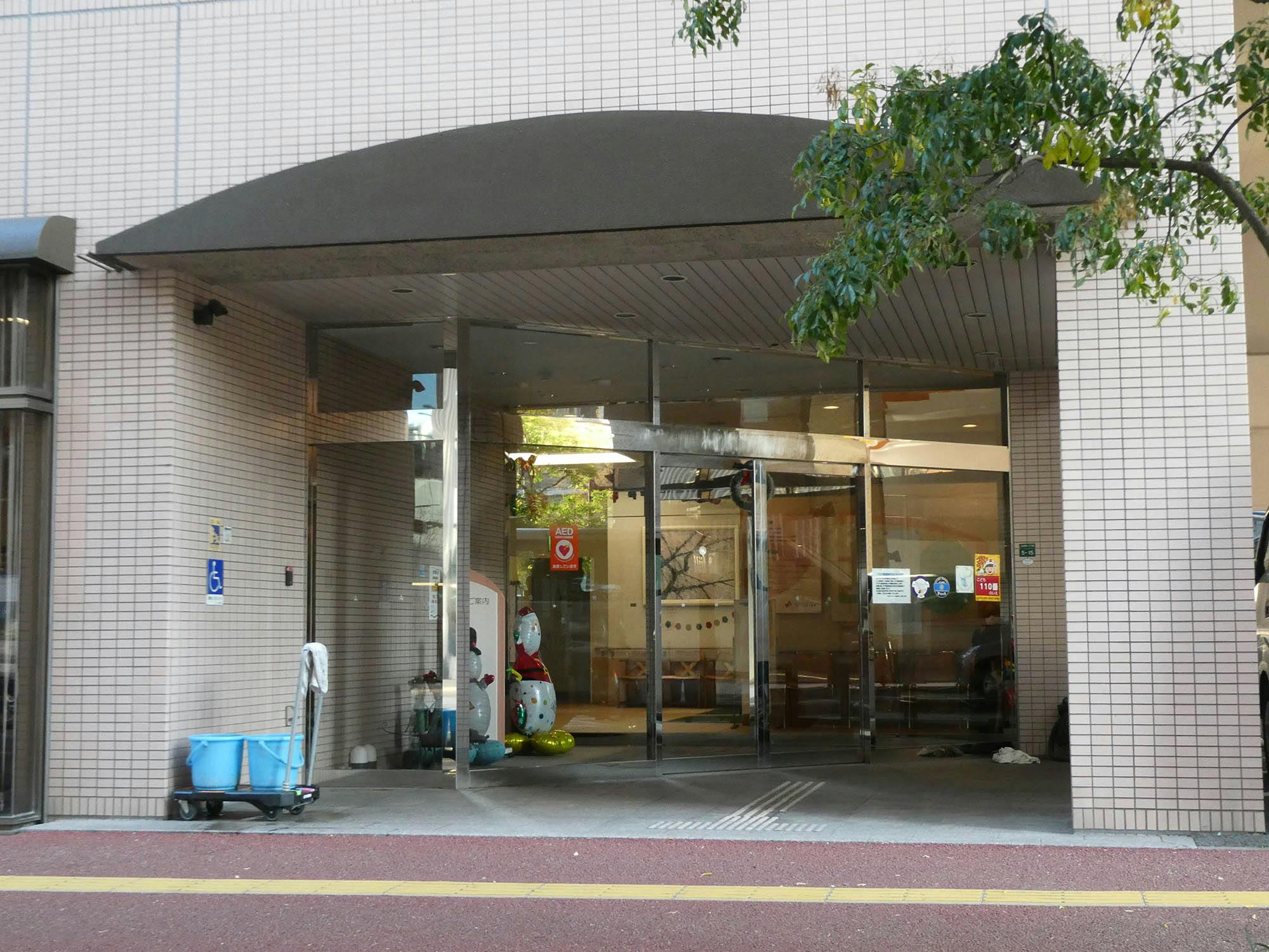 ライフケア大手門 認知症対応型共同生活介護事業所 入口