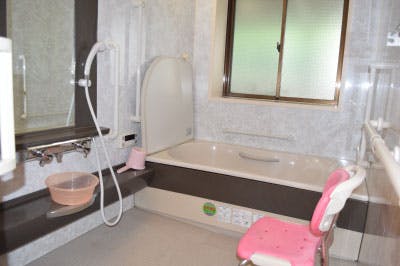 有料老人ホーム エコハウス くみのき ユニットバス