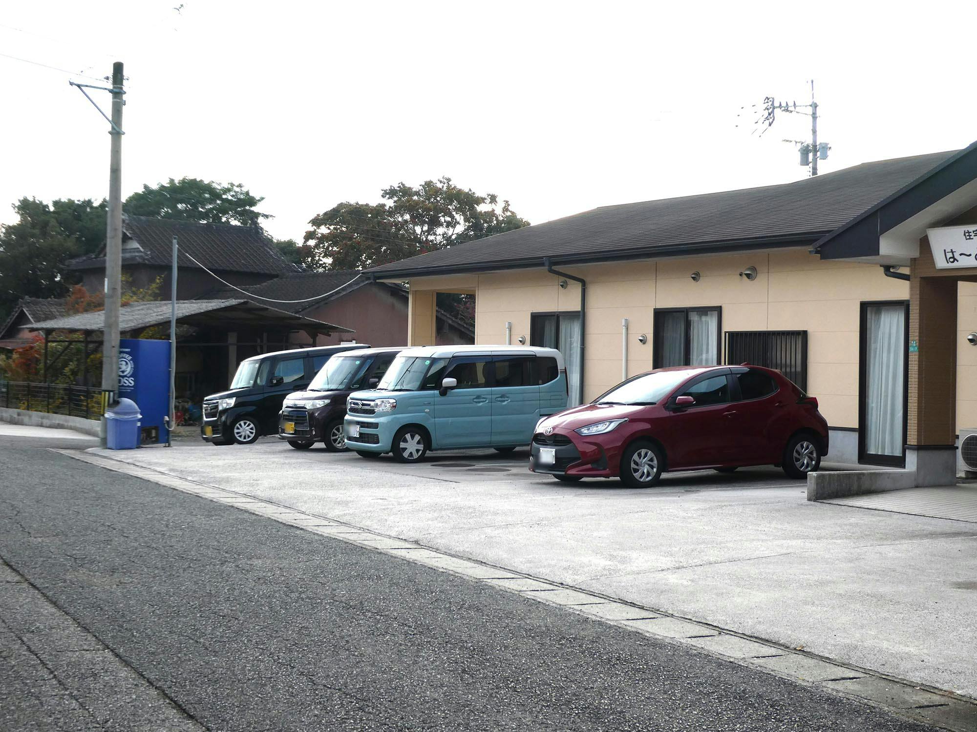 住宅型有料老人ホームはーとふるゆくはし 駐車場
