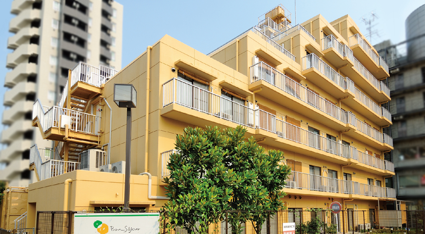 メディカル・リハビリホームボンセジュール草加 外観