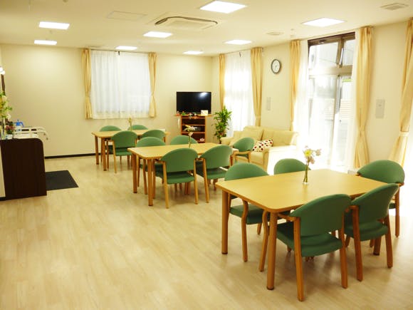 愛の家グループホーム川口仲町【平成25年新規事業所】 食堂