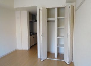 紫陽花館 居室（クローゼット）