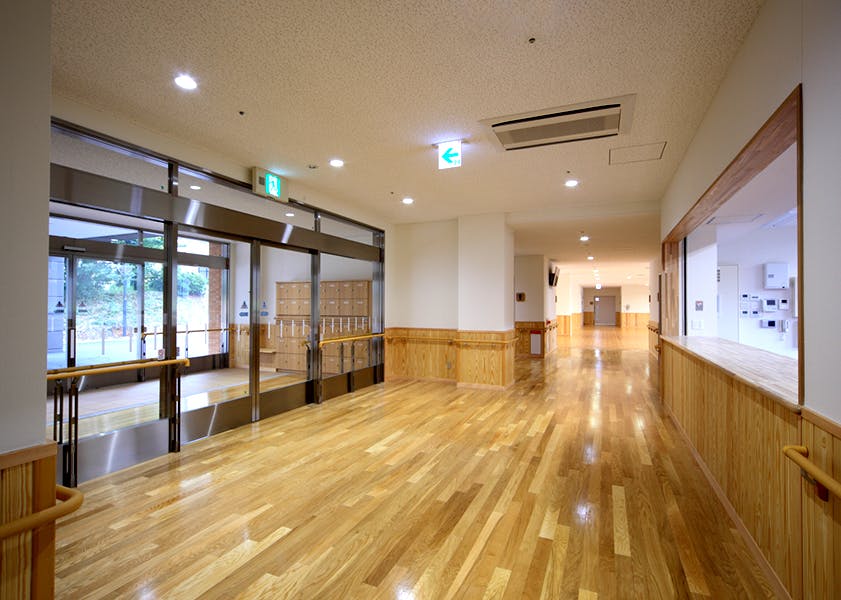 らいふアシスト・泉ヶ森（本館） エントランスホール