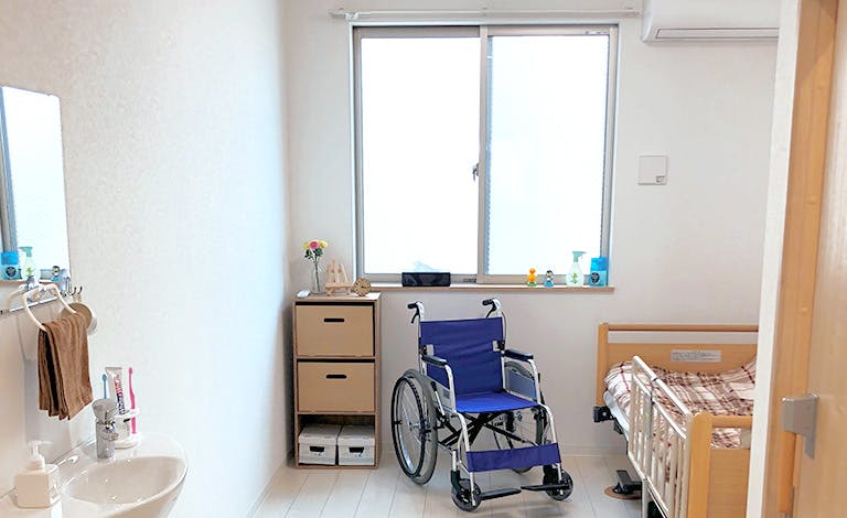 アイリス倶楽部初芝 居室