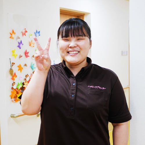 弥生桜やすらぎ館 ケアリーダー西出 奈海