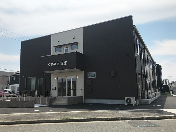 港区宝神有料老人ホームくすの木 宝来 外観