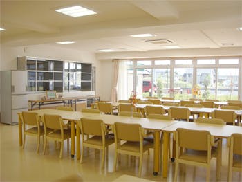 ベストライフ三郷中央 食堂