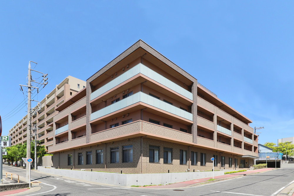 プレザンメゾン塩釜口 外観