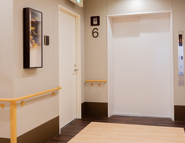 ライフコミューン中山 エレベーターホール