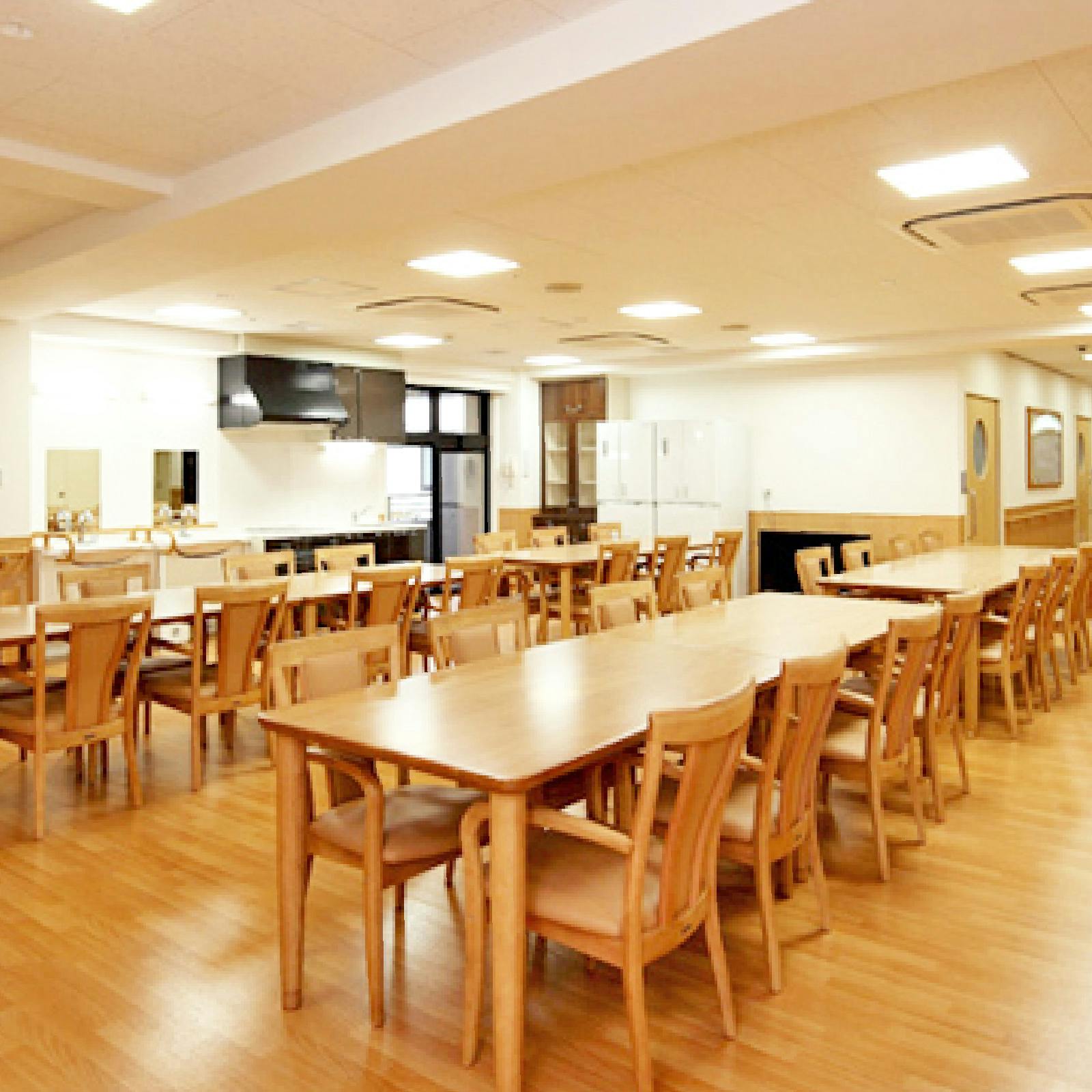 特別養護老人ホーム四宮三養苑 食堂