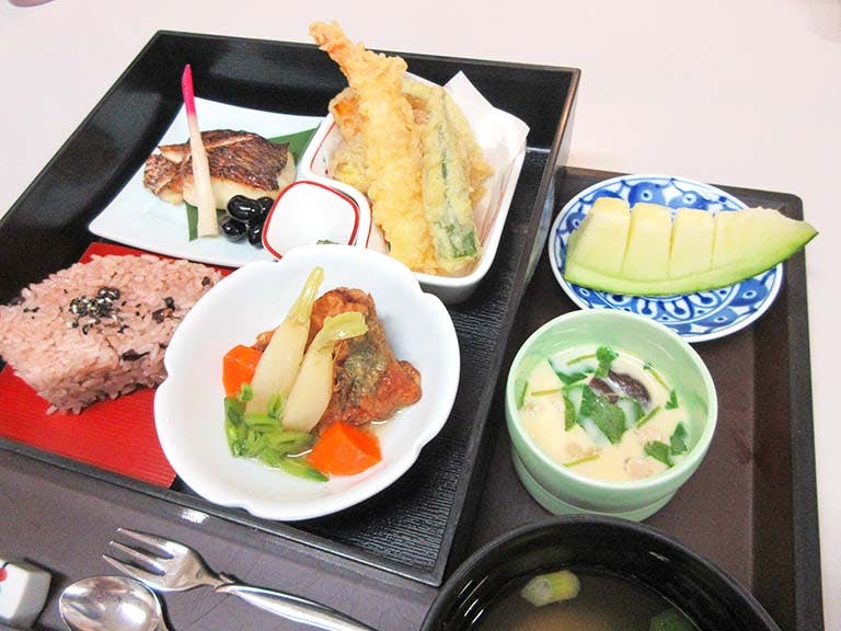 アライブ浜田山 お祝い膳