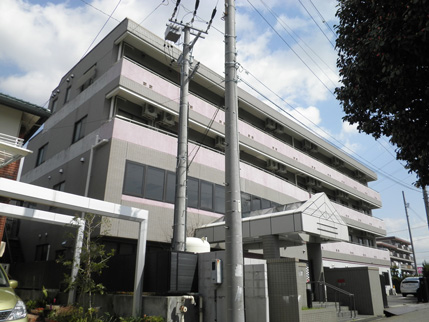 シンシア勝川 外観