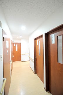 三協グループ(株)介護事業部第2グループホーム「やすらぎ」 廊下