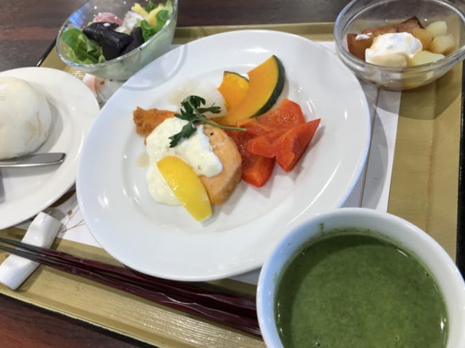 ＳＯＭＰＯケア ラヴィーレ南堀江 オータムランチ