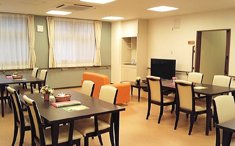 ディーフェスタ神戸大沢 1F 食堂兼談話室