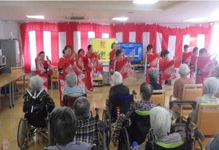 ホームステーション らいふ指扇 民謡の舞
