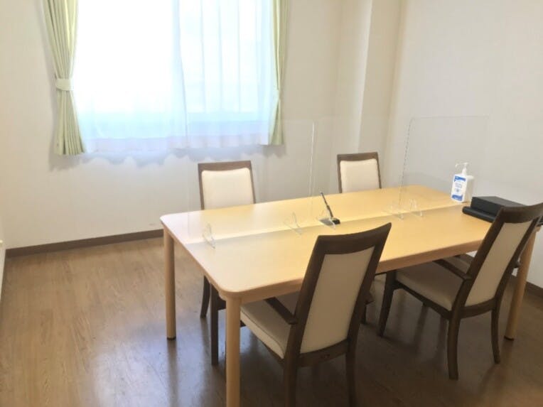 SOMPOケア そんぽの家　中庄 面会室