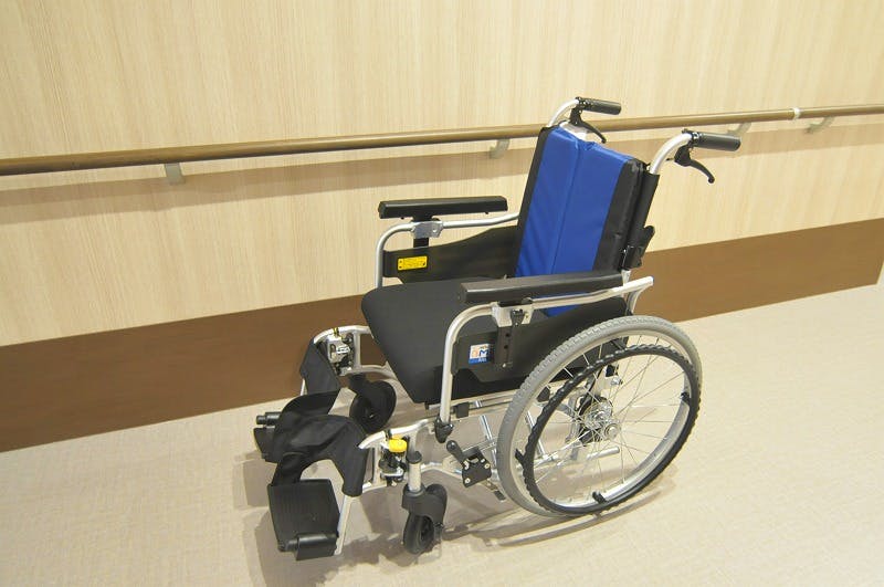 スマイルナーシング名城 車いす2