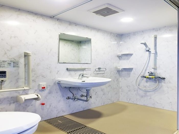 彩那テラス中山寺 シャワー付き居室