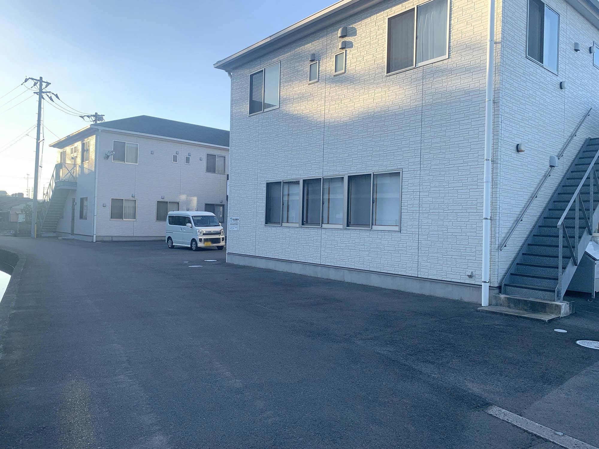 サービス付き高齢者住宅泉川 外観