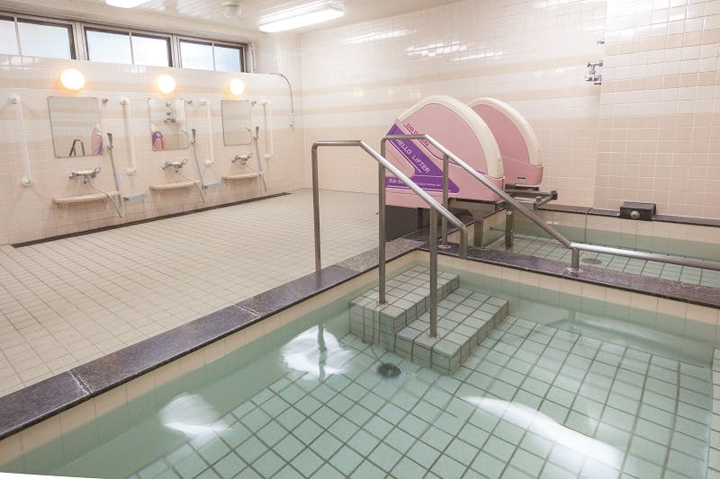 ニチイホーム成城 一般浴室