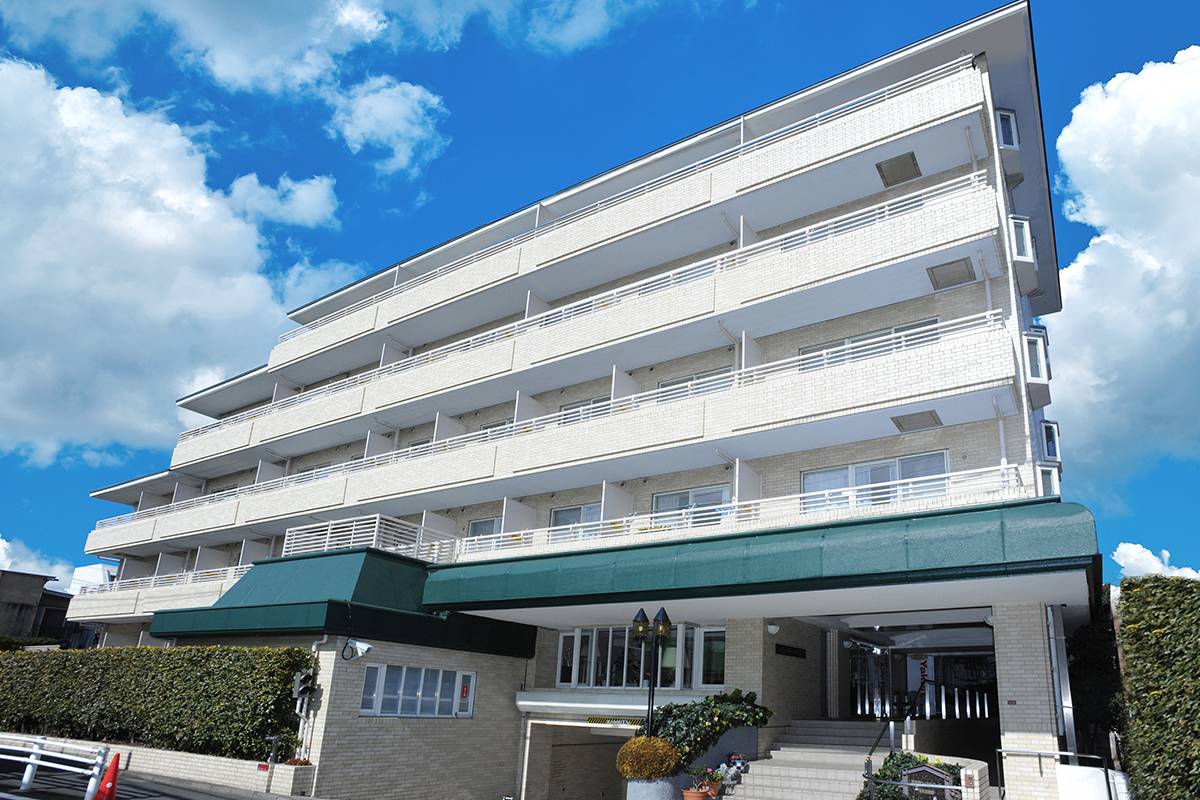 敬老園ロイヤルヴィラ東京武蔵野 外観