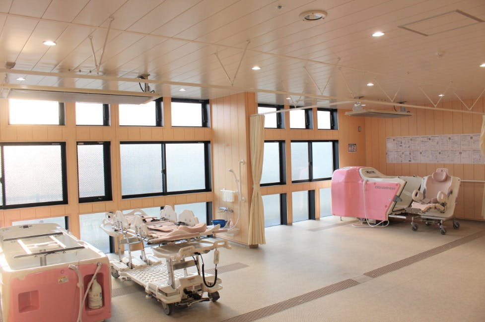 【パーキンソン病専門施設】PDハウス相模大野 特殊浴槽イメージ