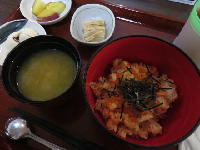 そんぽの家生野巽中 はらこ飯