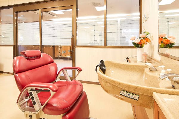 ローズライフくずは ヘアサロン
