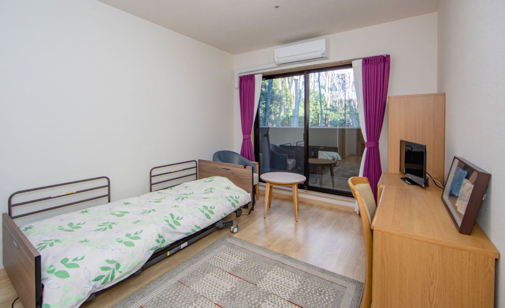 ニチイメゾン松ヶ丘公園 居室