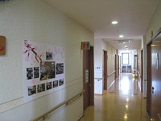 ウェルフェアー伊丹グループホーム 廊下