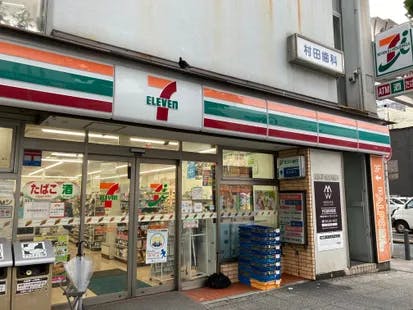 ココファン伊勢佐木長者町 セブンイレブン