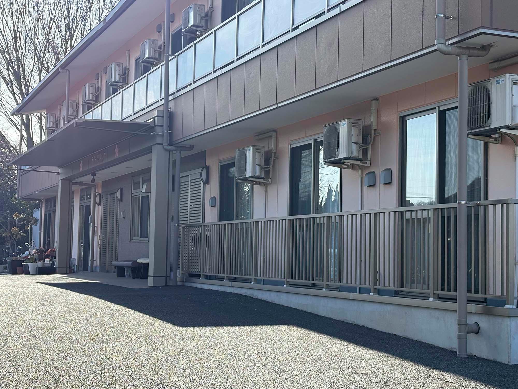 プルメリア 入口