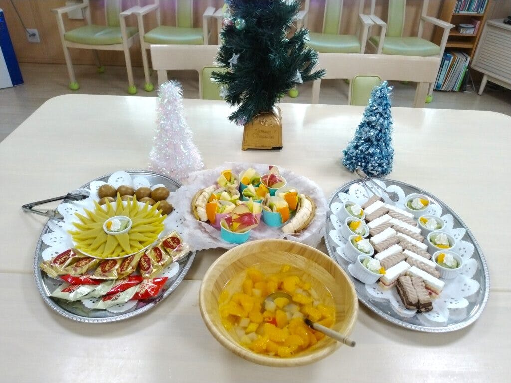 グループホームちいさな手横浜つるみ クリスマス
