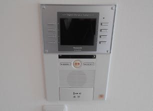 リリィパワーズレジデンス高田西 カラーモニター付きインターホン