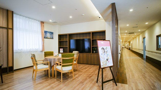 リアンレーヴ大阪弁天町 エントランスホール