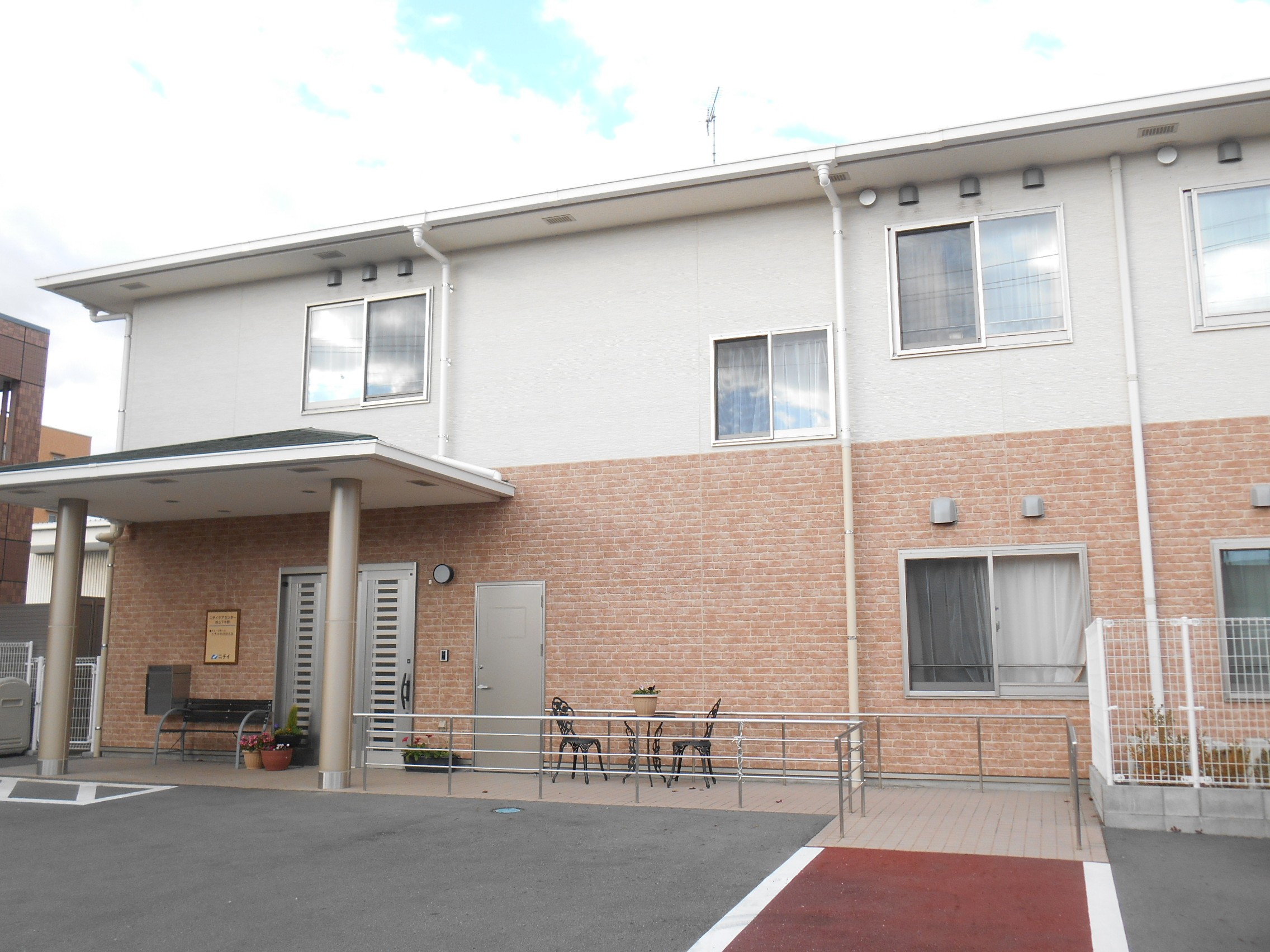 ニチイケアセンター岡山下中野 外観