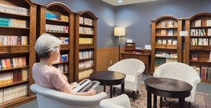 クラーチ溝の口 図書室