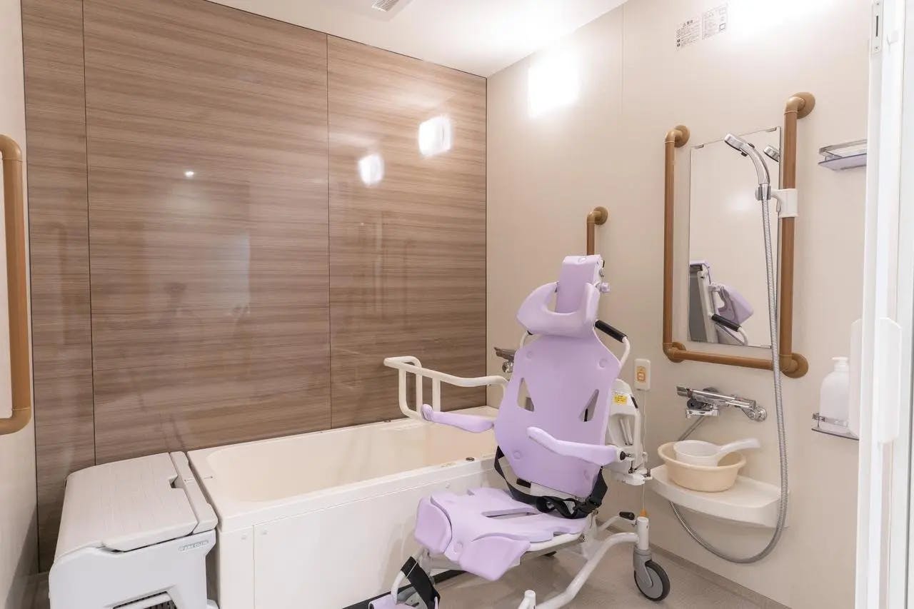 イリーゼ戸塚 チェアー浴室